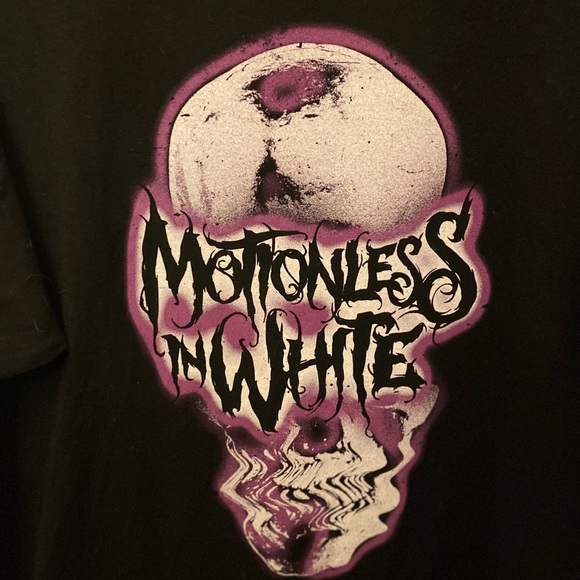 Motionless In White Skull tee - Picture 2 of 5
